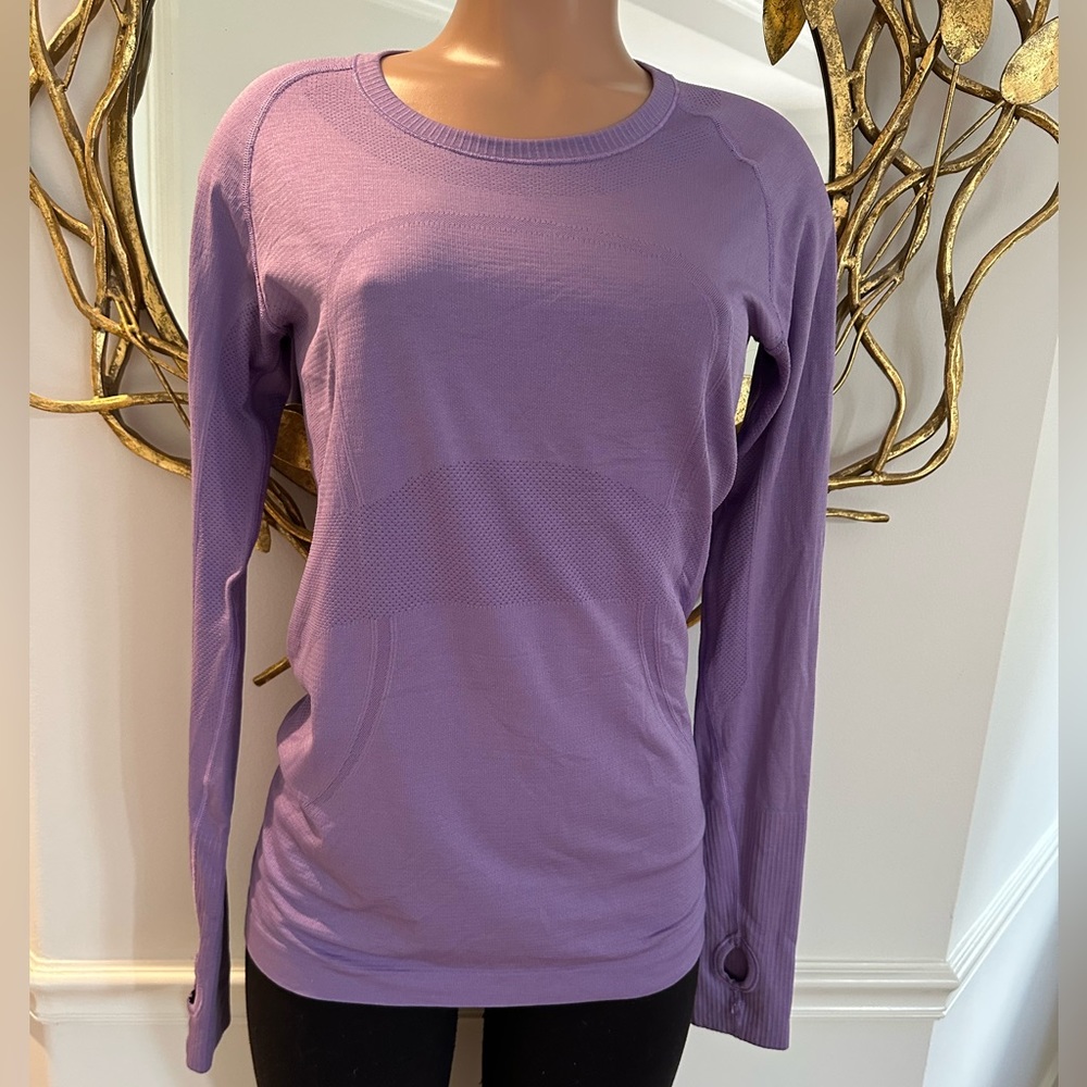 LULULEMON swiftly tee